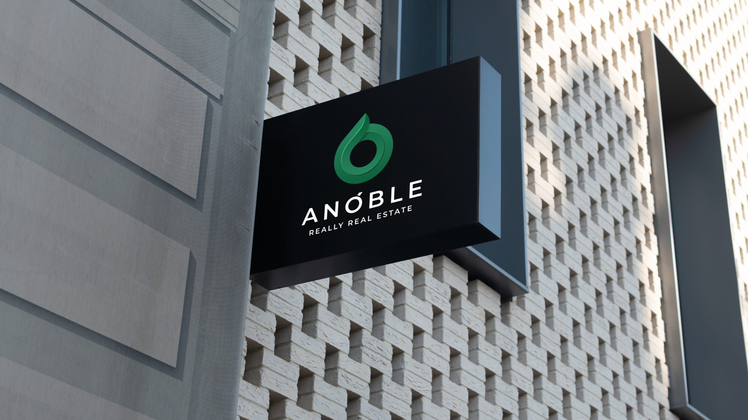 Логотип компании «Anoble»